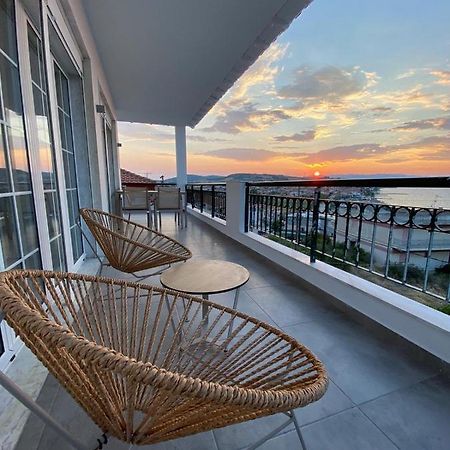 Villa Eleni Greece - Wonderful Sea View Studios Неа-Рода Екстер'єр фото