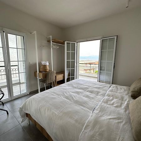 Villa Eleni Greece - Wonderful Sea View Studios Неа-Рода Екстер'єр фото
